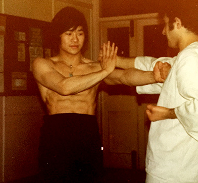 Simon Lau - Wing Chun Kung Fu